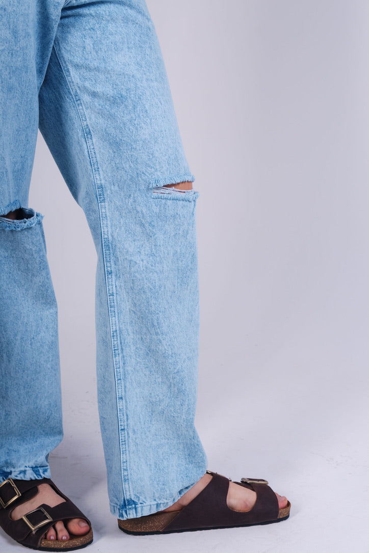 Jean Wide Leg Hielo con Rotos