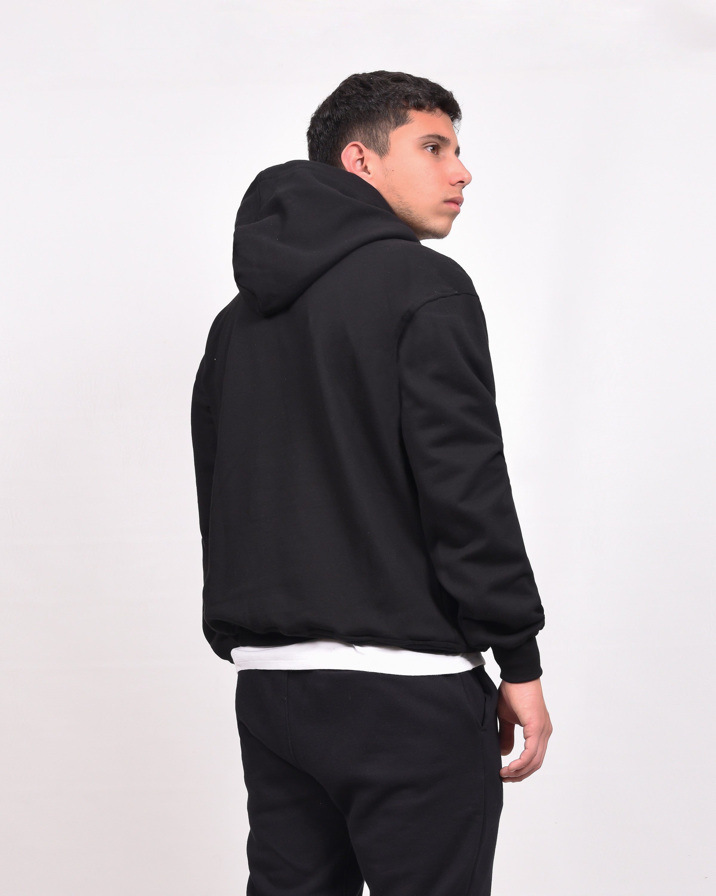 Hoodie Negro Básico Oversize