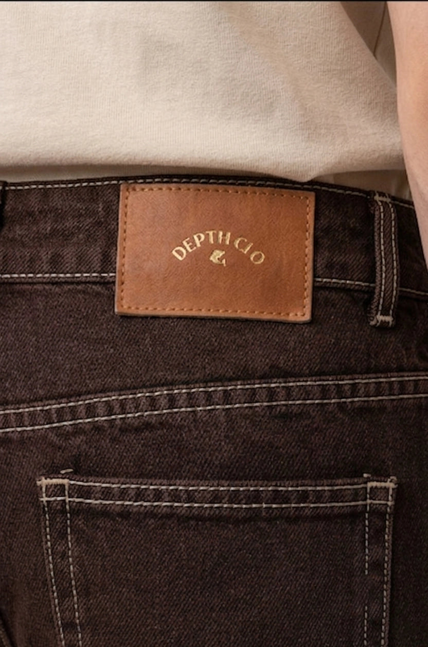 Jean Clásico Café oscuro