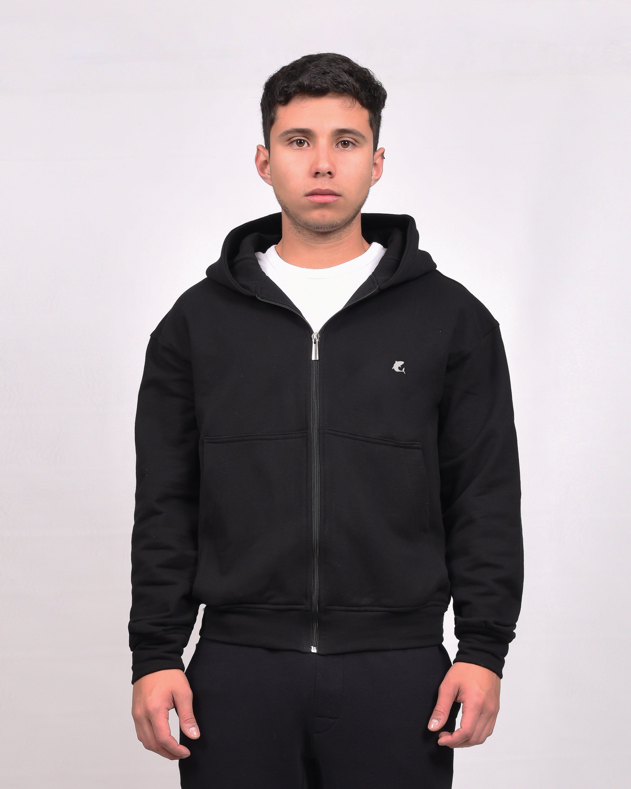 Hoodie Negro Básico Cremallera Oversize