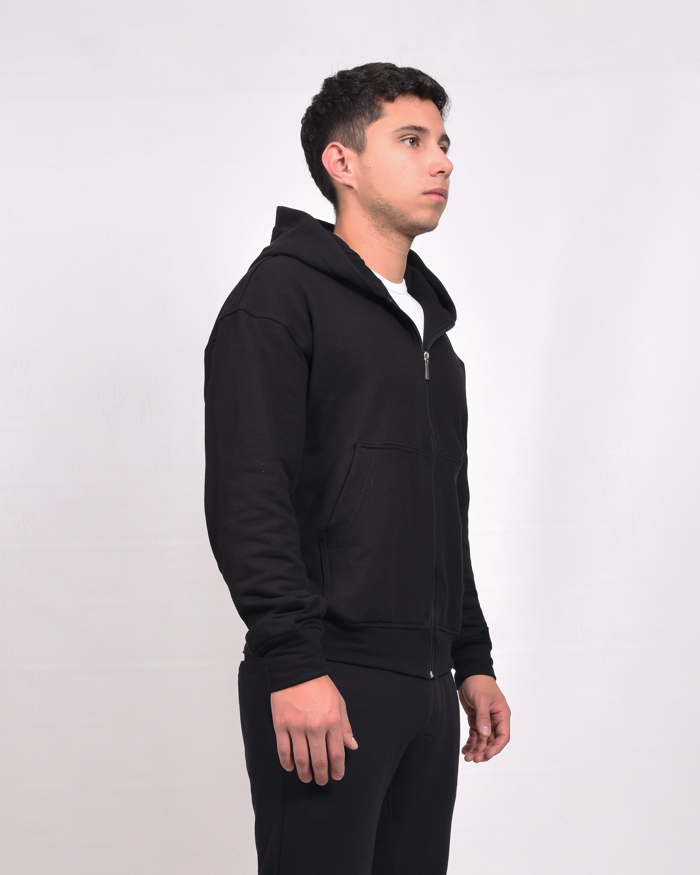 Hoodie Negro Básico Cremallera Oversize